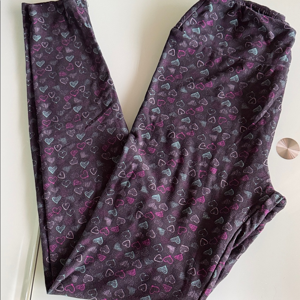 LuLaRoe Multicolor Heart Leggings